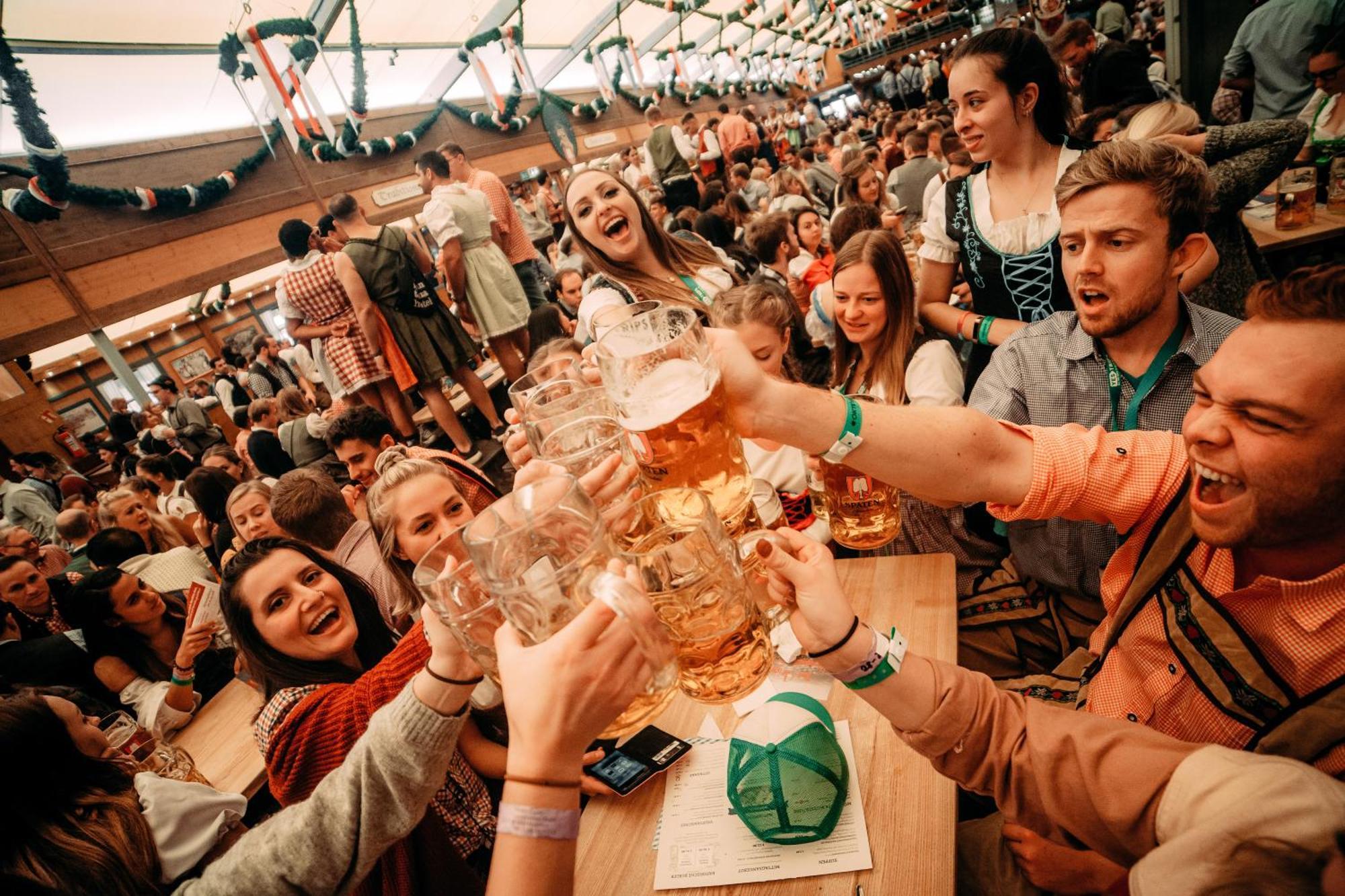 Esn Oktoberfest Campsite Hotel Munchen Bagian luar foto