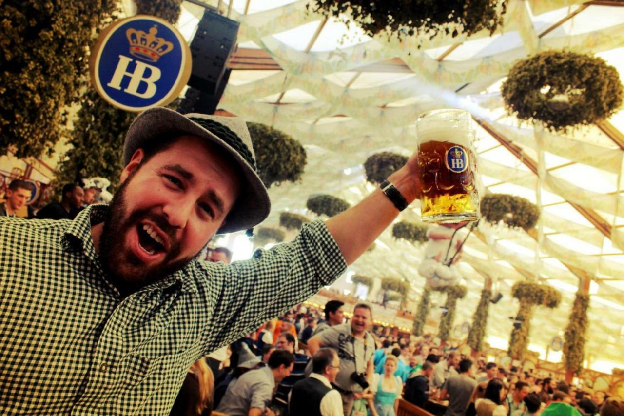 Esn Oktoberfest Campsite Hotel Munchen Bagian luar foto